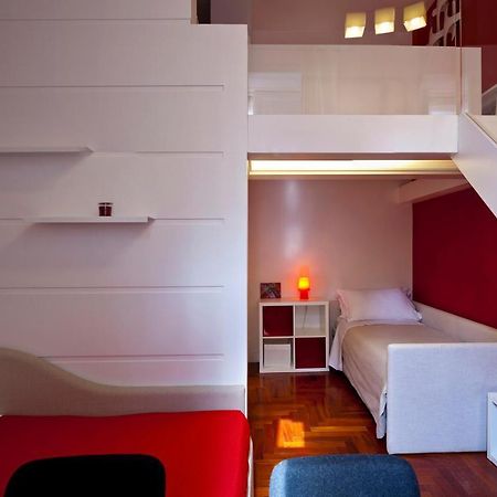 נאפולי Elegant Apartment At Chiaia By Wonderful Italy מראה חיצוני תמונה