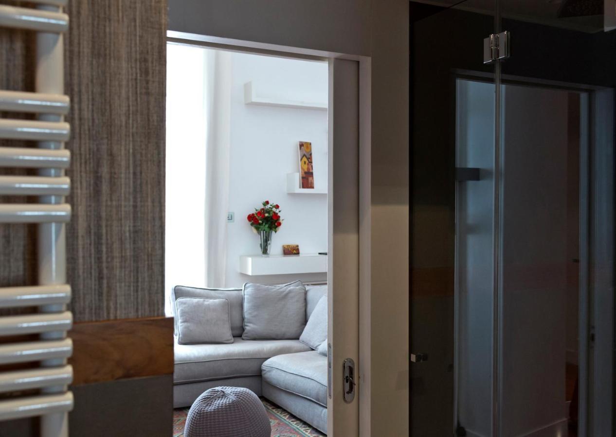 נאפולי Elegant Apartment At Chiaia By Wonderful Italy מראה חיצוני תמונה